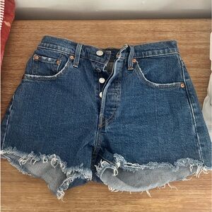Levi Woman’s Denim shorts